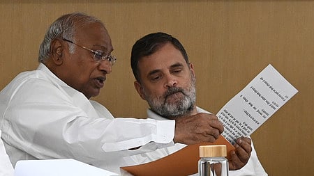 AICC President Mallikarjun Kharge, Lok Sabha LoP Rahul Gandhi.