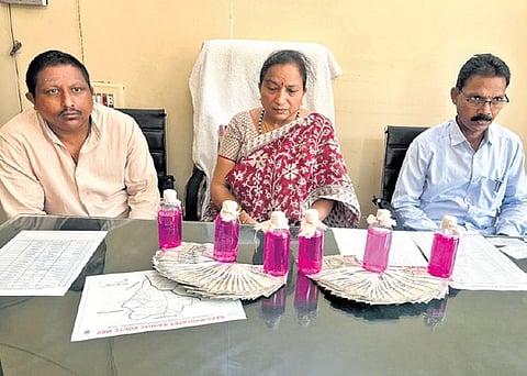MPO, MPDO and her driver son were caught red-handed accepting the bribe