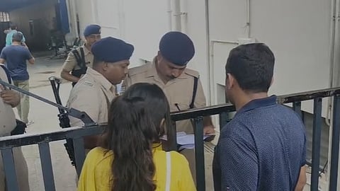 Visuals of Shibi Kartha appearing before ED office on Monday.