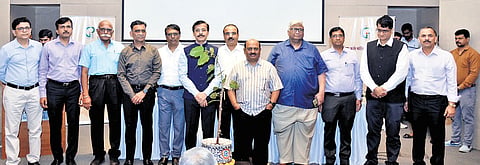 Sangram Gaikwad with dignitaries during a Marathi language linguistics and enrichment session