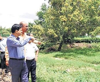 South City Corporation officials told to prevent pollution, clear encroachments