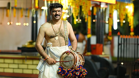 Eloor Biju Sopana Sangeetham artist 