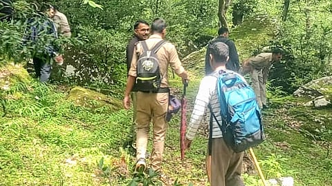 Search teams have intensified operations in the dense and difficult forests around Natin, focusing on areas believed to be possible bear habitats.