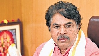 LoP R Ashoka addresses mediapersons in Bengaluru on Thursday.