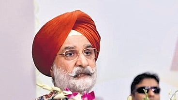 Lieutenant Governor Taranjit Singh Sandhu at IIM