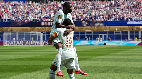 France's Ousmane Dembele celebrates with Kylian Mbappe, right, after scoring his side's third goal during the World Cup Group I soccer match between Norway and France in Foxborough, Mass., near Boston, Friday, June 26, 2026.