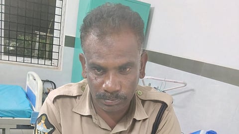 The injured SI, constable and home guard were shifted to the government hospital.
