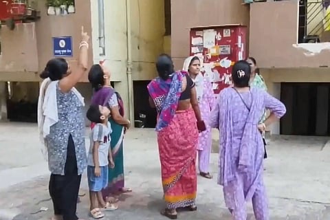 A five-year-old girl died after falling from the 10th floor of an apartment in DDA's Asha Kiran Apartment in Kalkaji Extension.