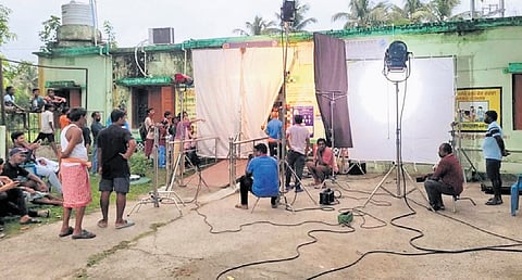 The film crew engaged in shooting on Eram primary health centre premises | Express