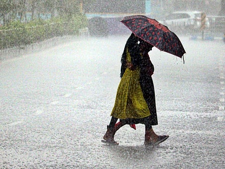 Wearther system is likely to move west-northwestwards and cross north Odisha coast between Chandbali and Digha close to Balasore during next 12 hours.
