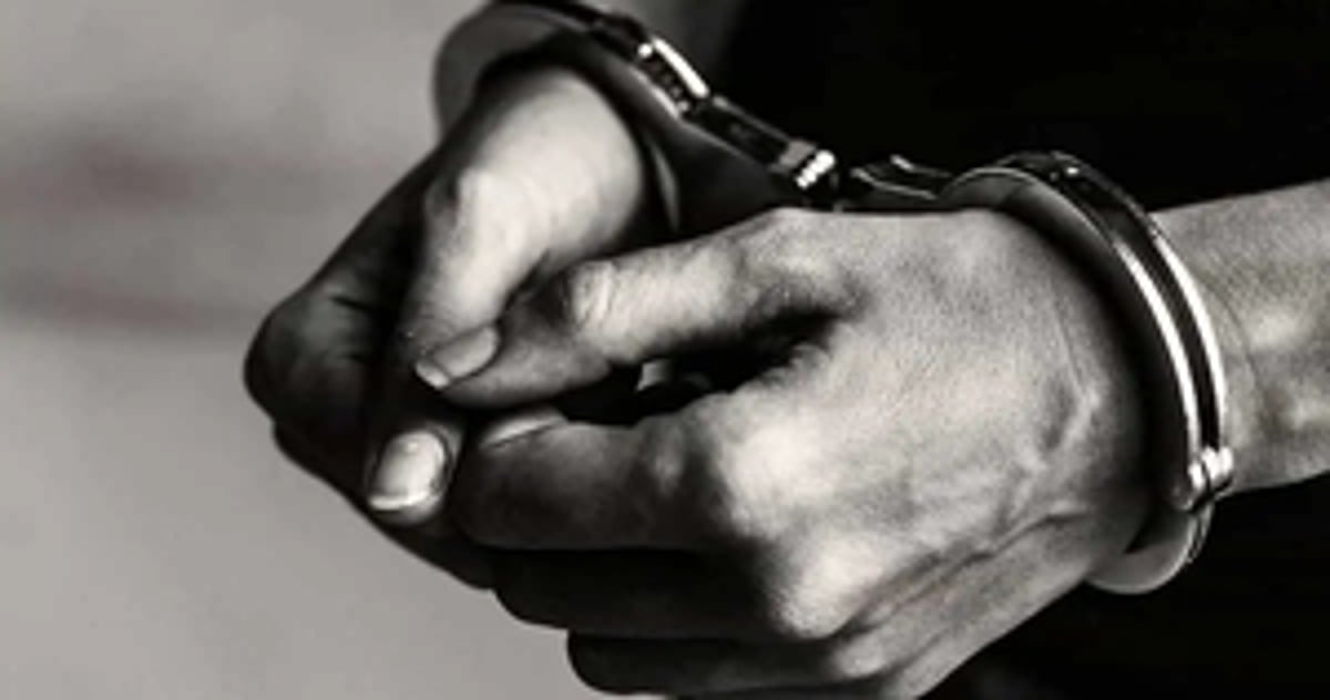 Intensifying controversies surrounding the Qatar KMCC heist ; One accused surrenders in Koyilandy