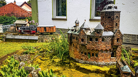 Miniature castle