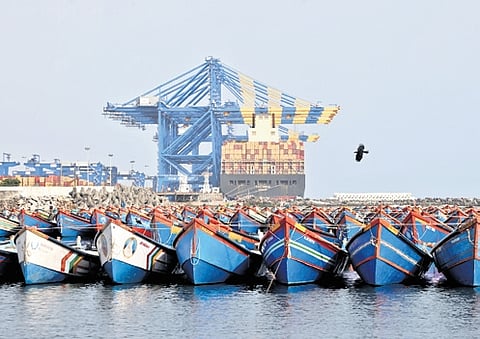 Toe party line on Adani: High command to Kerala CM