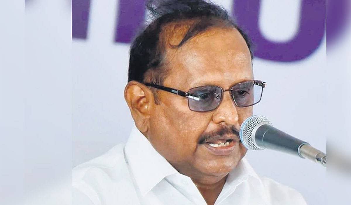 Stalin spared Vijay from being named prime accused in Karur stampede case: Ex-minister