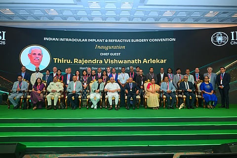 Governor Arlekar with dignitaries at the Indian Intraocular Implant and Refractive Surgery Convention 2026.