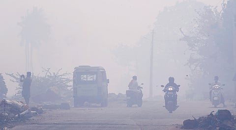 Following the fire that broke in Vellakkal dumping yard out on Sunday, thick plumes of smoke continue to billow from the dumping yard