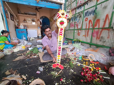 From fresh flowers to foam: The evolution of the poo jadai