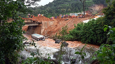 Various forces carrying out rescue operations in the landslide disaster that occurred in Kalladi, Wayanad.