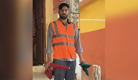 Sandeep Chahar (30), a railway gatekeeper from Jaipur, has been serving in the Mayiladuthurai district for the past seven years.