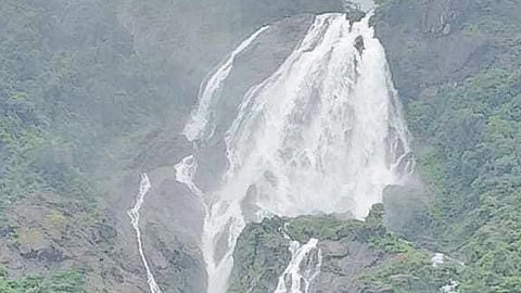 Dudhsagar waterfall in its full glory