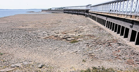 Water level in the Krishna Raja Sagar (KRS) reservoir across the Cauvery in Mandya district stood at 92.54 ft as against the full reservoir level of 124.8 ft, on Tuesday. Cauvery is the lifeline of Old Mysuru region and neighbouring Tamil Nadu.