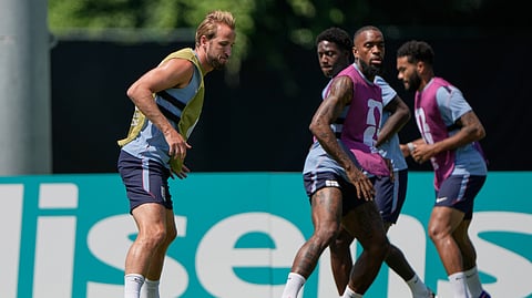 England's Harry Kane trains with teammates for the World Cup soccer tournament Tuesday, July 14, 2026, in Kansas City, Mo. 