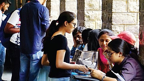 The university had announced that candidates would be able to access their allocation status at 5 pm. However, even by 9 pm, the portal continued to show error messages, leaving students anxious as they repeatedly refreshed the website.