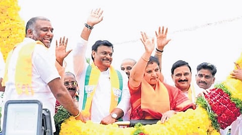 Bjp top leaders at Polavaram project