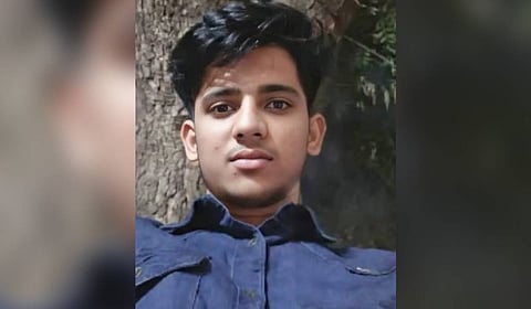 The accused, identified as Rahul Kumar Meena, was identified through CCTV footage and arrested on the same day as the incident.