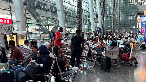 The messages urged citizens to check flight details and to follow safety advice from local authorities.