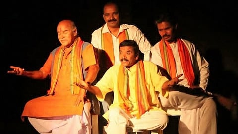 A performance by Samudaya Raichur