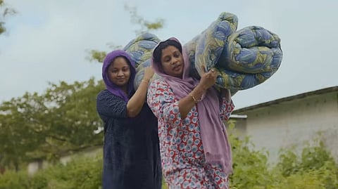 A still from the film Feminichi Fathima