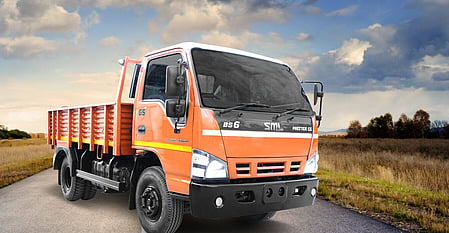 SML Mahindra