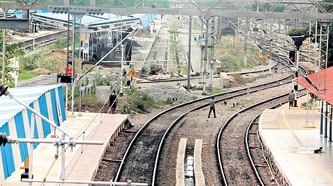 Extending additional lines from Chennai-Arakkonam to Renigunta will strengthen freight movement towards Andhra Pradesh, Karnataka & Maharashtra.