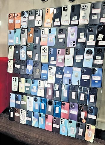 ‘Dismantling’ the stolen-phone network, from Kochi streets to shadowy resale industry