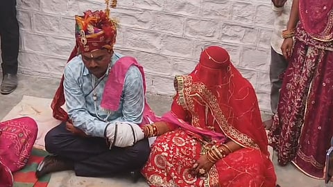 The couple got married according to Hindu rituals.