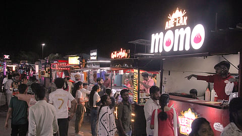 Eateries in the Vandiyur Mariamman Teppakulam area in Madurai.
