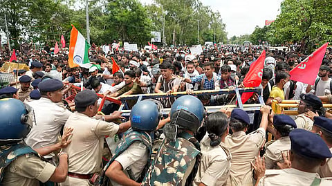 The protesters blocked Dorina Crossing in Kolkata's Esplanade area and threw footwear and water bottles at police personnel. 
