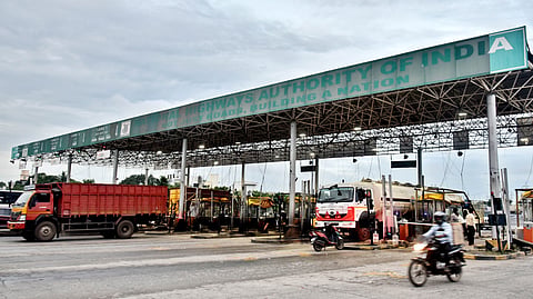  Chennai - Suraputtu Toll Plaza at Ambattur, in Chennai.