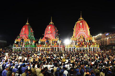 The pilgrim town witnessed an unprecedented rush, with every road leading to Puri packed with devotees. 