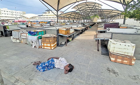 Corporation is planning one-way entry and exit system for the market | P Ravikumar