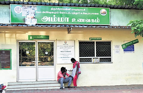 383 of the 600-odd Amma canteens are currently managed by the Greater Chennai Corporation