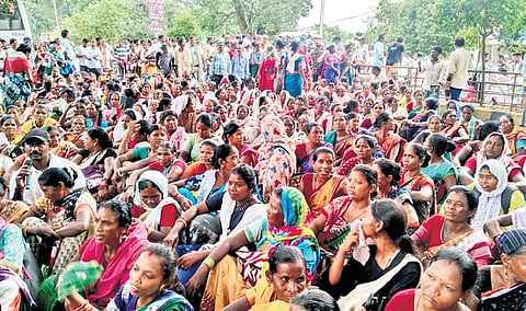 Agitators staging demonstration at Sundargarh town on Friday 