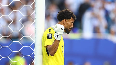 According to details leaked to local media, being allowed to use his nickname on his shirt was one of Vozinha's conditions for accepting the deal.