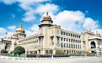 Cabinet berth No. 34, a puzzle for leadership in Karnataka