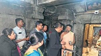 Upa Lokayukta Justice B Veerappa visits Virupaksha temple 
