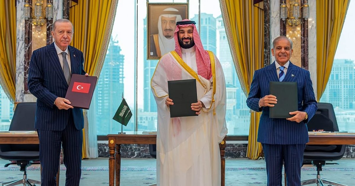 Houthi strikes on Saudi Arabia draw Pakistan's 'complete solidarity' as mutual-defence pact faces test; Sharif vows to reduce tensions
