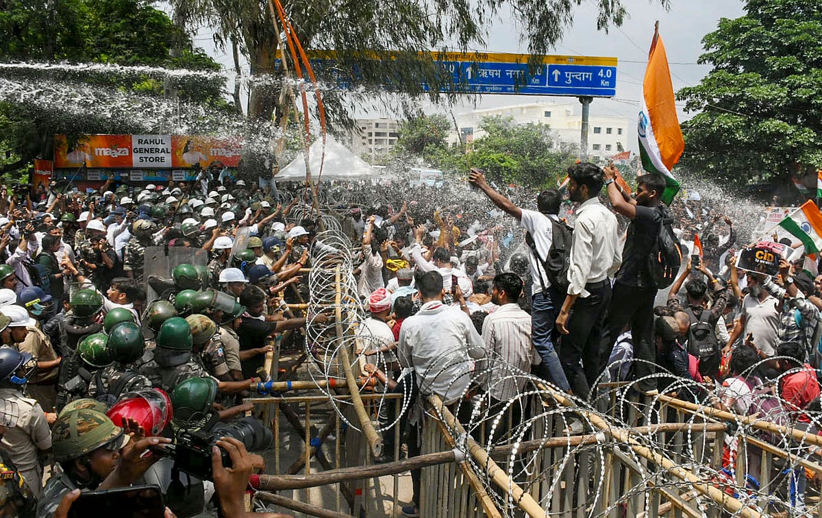 Jharkhand exam protest enters day 24; job aspirants to hold fresh talks with government