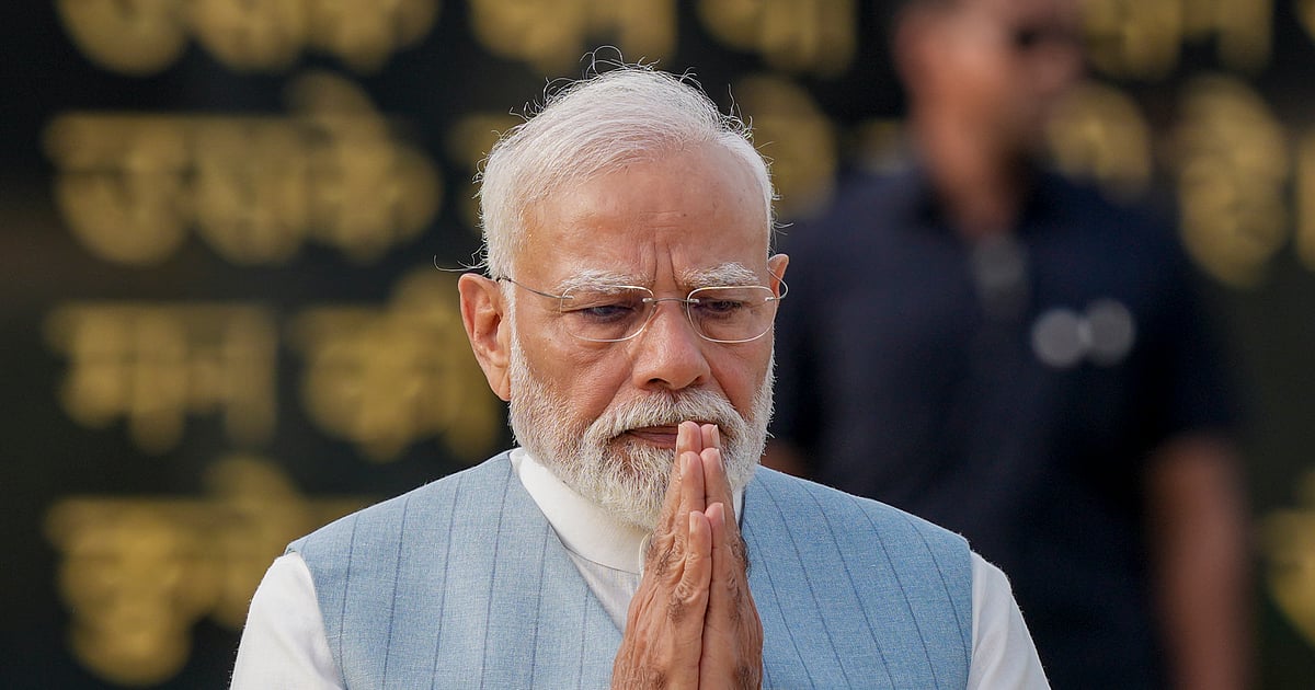 PM Modi asks secretaries to break departmental silos, adopt long-term approach to governance