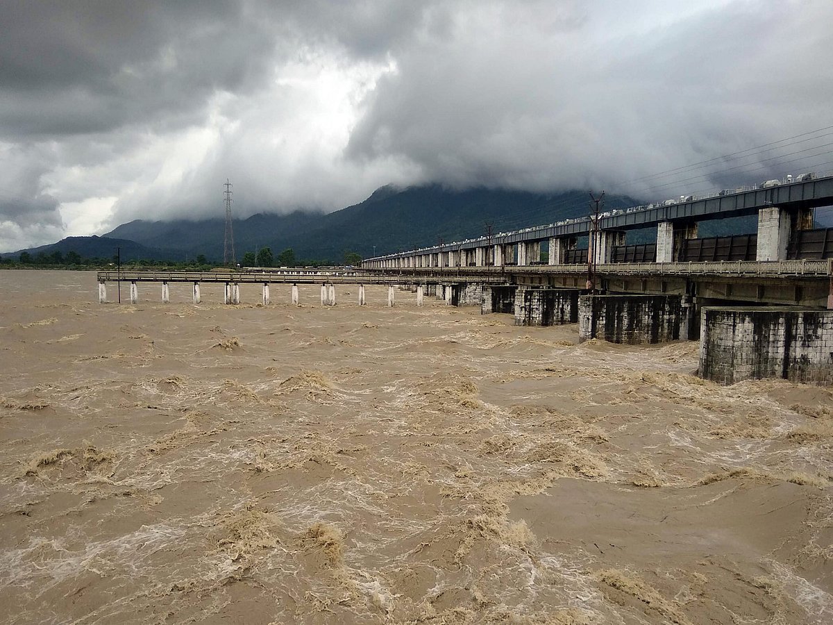 Gandak water level recedes as Bihar stays on high alert after Nepal floods